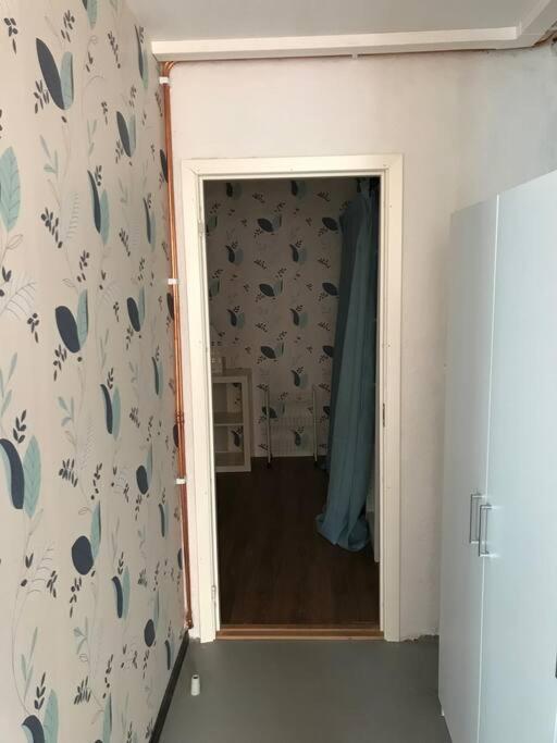 Charmig Liten Laegenhet Pa Oesterlen Sankt Olof Eksteriør billede